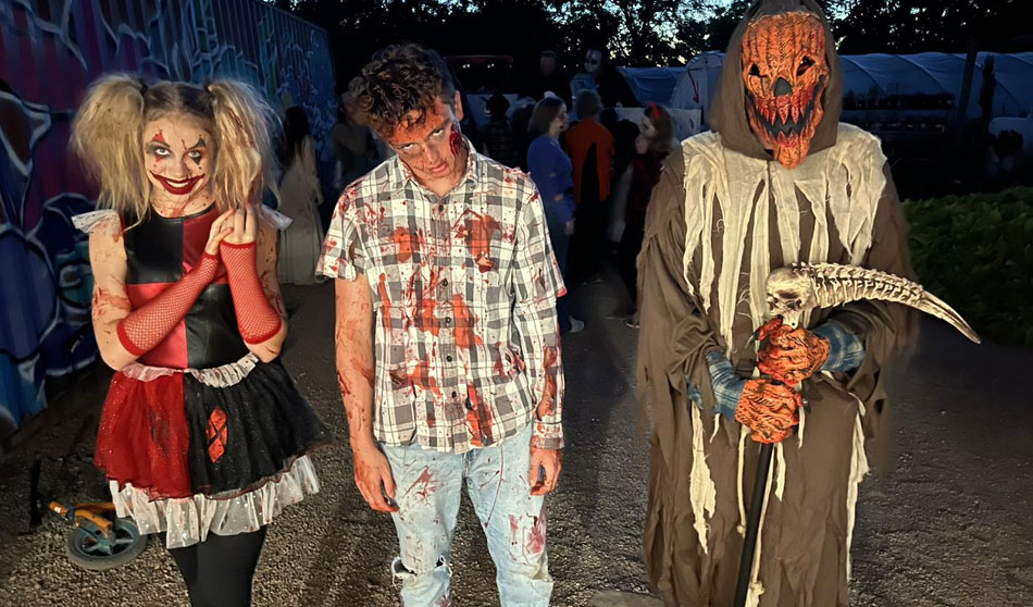 zombies-southern-utah-halloween-event-kids-haunted-maze-farm-st-george
