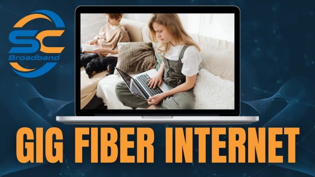 Gig-Fiber-Internet-by-South-Central-Broadband---Family-enjoying-fast,-reliable-whole-home-WiFi-with-no-buffering-in-Southern-Utah